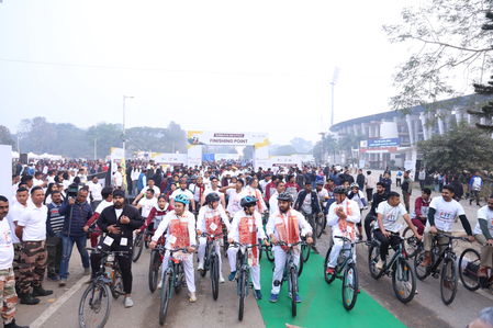 ગુવાહાટીમાં સન્ડેજ ઓન સાયકલ કાર્યક્રમમાં ફિટ ઇન્ડિયા અભિયાનને સમર્થન