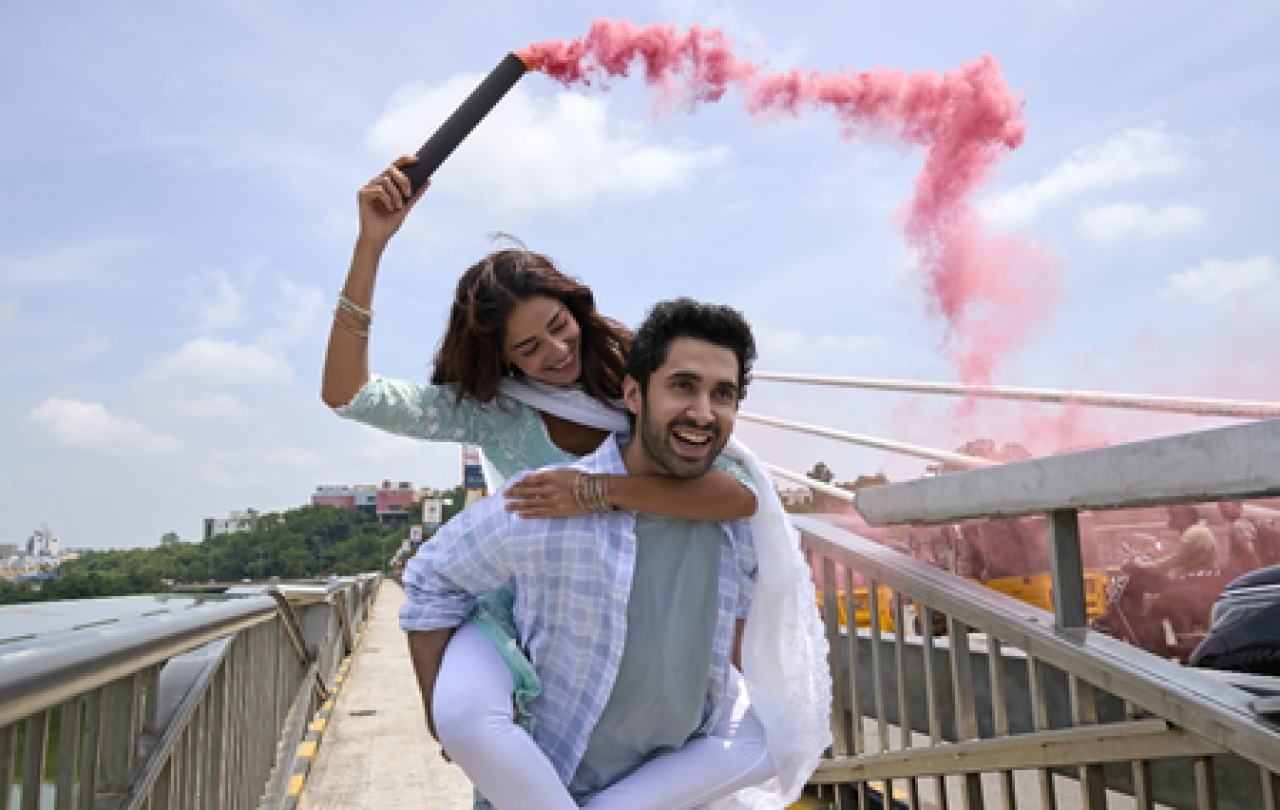 ‘ચાંદ મેરા દિલ’: એક ગહન અને સચ્ચી પ્રેમ કહાની ‘ચાંદ મેરા દિલ’: એક ગહન અને સચ્ચી પ્રેમ કહાની