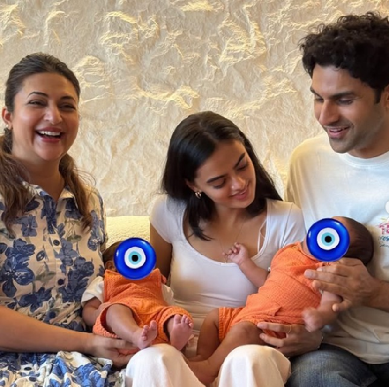 રોહાનિકા ધવન અને દિવ્યાંકા ત્રિપાઠીનું ભાવુક મિલન