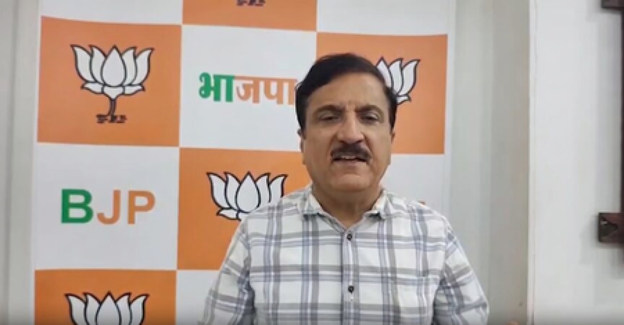 સાકીનાકામાં દુર્ઘટના: નેતાઓએ જવાબદારો સામે કાર્યવાહીની માંગ કરી સાકીનાકામાં દુર્ઘટના: નેતાઓએ જવાબદારો સામે કાર્યવાહીની માંગ કરી