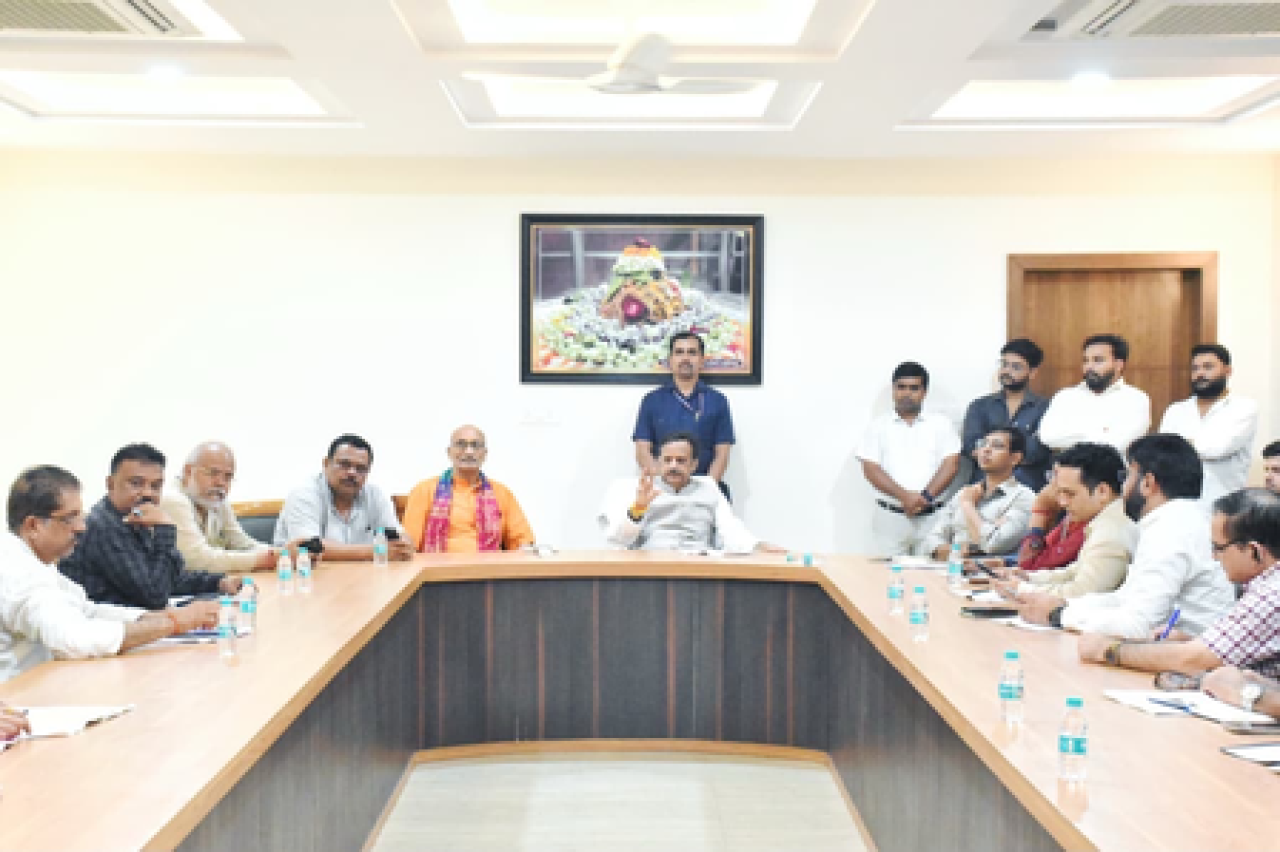 રીવામાં બાંધકામની યોજના પર ઉપમુખ્‍યમંત્રીએ મંતન કર્યું