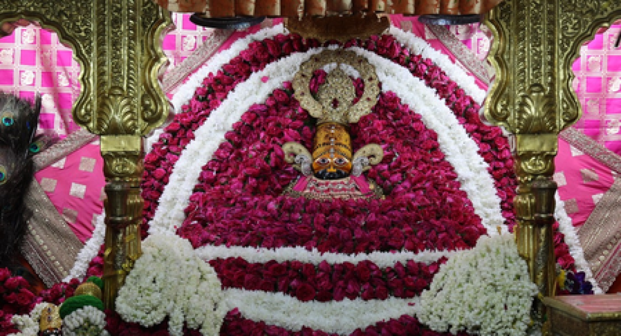 બાબા શ્યામનો બે દિવસીય માસિક મેળો શરૂ, દર્શન માટે ભક્તોની લાંબી કતારો